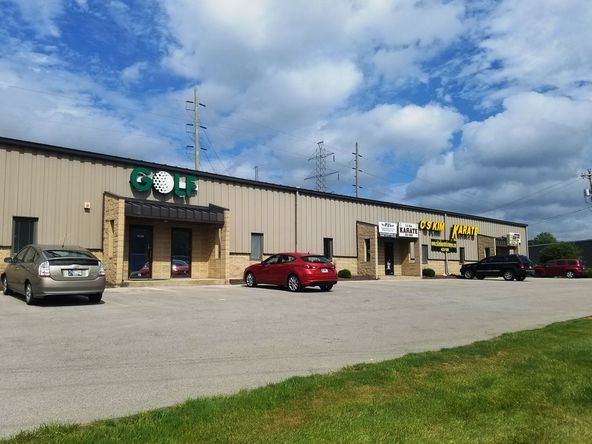 4132 Engleton Dr, Fort Wayne, IN 46804